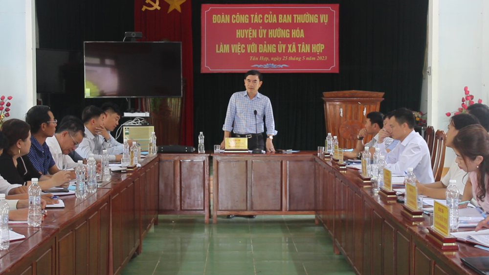 Ban Thường vụ Huyện ủy làm việc với Đảng ủy xã Tân Hợp, Tân Thành